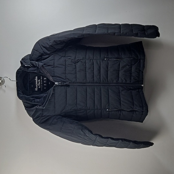 Abercrombie & Fitch Jackets & Blazers - Abercrombie & Fitch Black Puffer Jacket Size XS